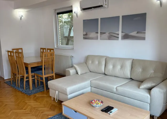 Апартаменти Nn 5 Скоп'є